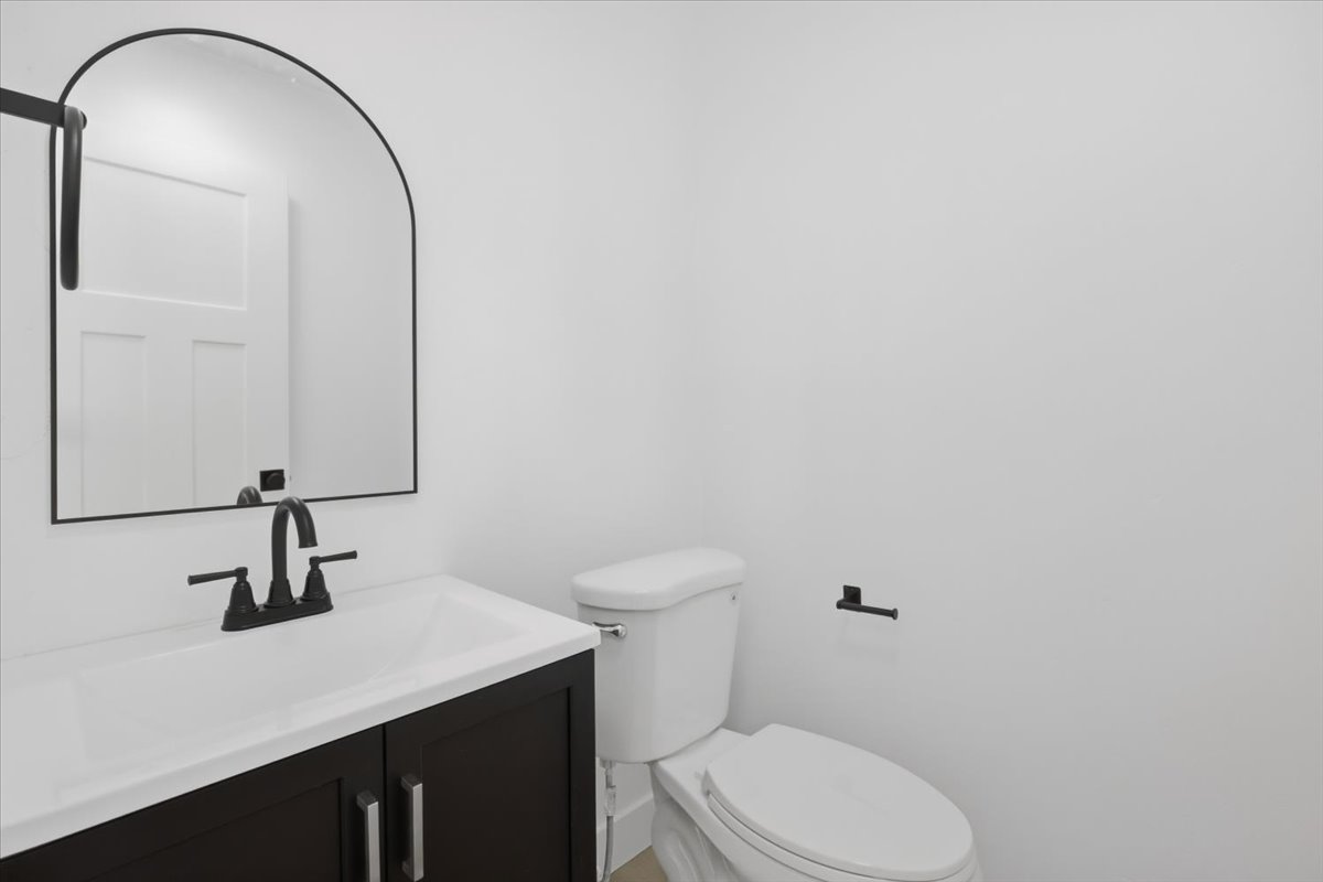 Photo 7 of 26 E 1860 N, Tooele