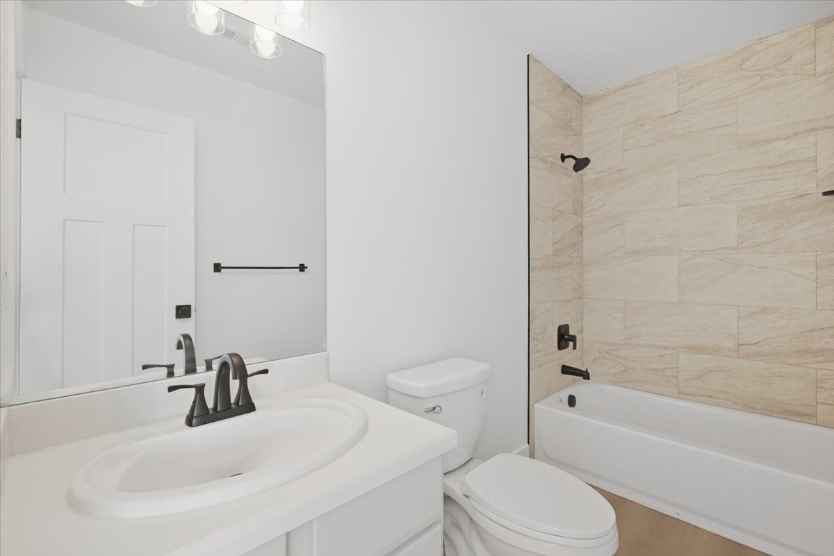 Photo 19 of 26 E 1860 N, Tooele